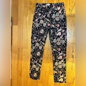 Floral print trousers
